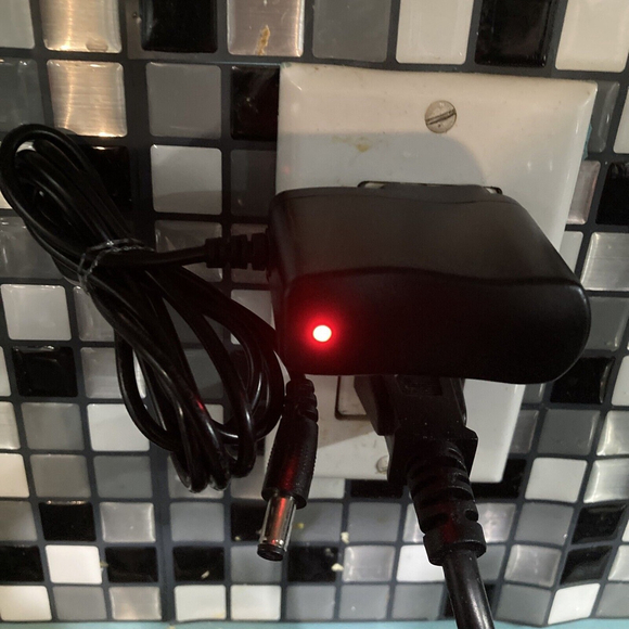 5V 1A LY-0510 Wall Charger Adapter Power Supply Cord Tested Working! - Picture 5 of 6